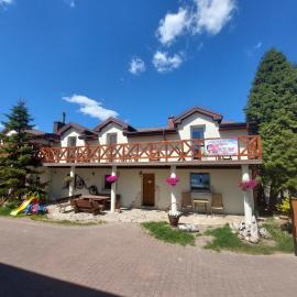 Pokoje Gościnne "Justyna" - Podlesice 34, hotel Kroczycében
