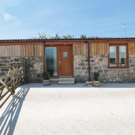 The Old Cow Shed, hotel in Banwell