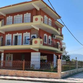 Yiotas house, free parking, hotel en Drama