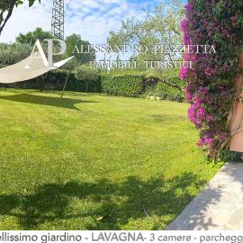 Villa Marinin - con splendido giardino e vicino ad oasi naturalistica, готель у місті Лаванья