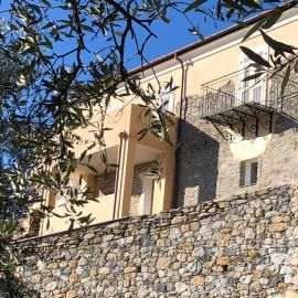 Agriturismo Le Merline, hotel in Arnasco