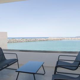 Isalos Sea View Studios