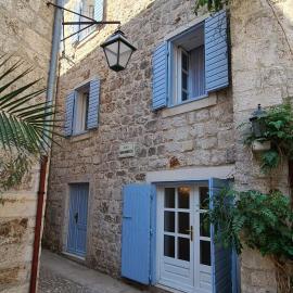 House Stone house Skor