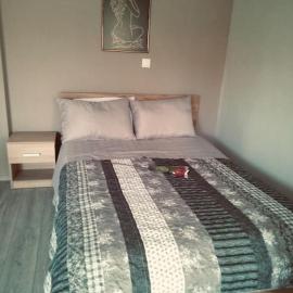 Minimal & cozy studio ΜΕ ΔΩΡΕΑΝ ΧΩΡΟ ΣΤΑΘΜΕΥΣΗΣ