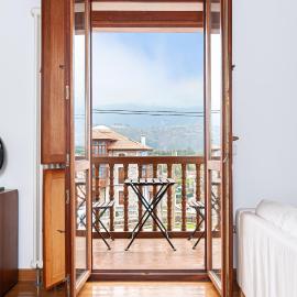 Vivienda Vacacional Leo, hotel u gradu 'Andrín'