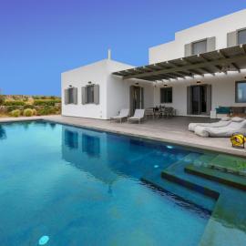 Villa Cactilia in Punda Beach Paros for 8 with private pool