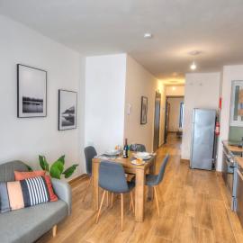 Modern and centrally located large one bedroom apartment KBON1-1