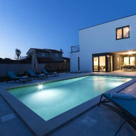 Modern 3-bedroom villa with a private pool