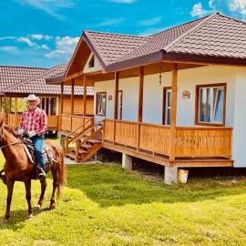 Agapia Agapescu, hotel sa Agapia