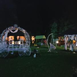 Pensiunea Floarea Munților, hotel v destinaci Moieciu de Sus