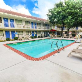 Motel 6-Huntsville, TX, hotel en Huntsville