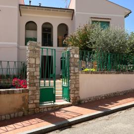 Bed and coffee Rooms Portoferraio، فندق في بورتوفيرّايو