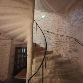 Logis Le Relais du Chapeau Rouge, מלון בSaint Loup Lamaire