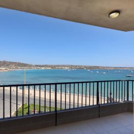Beachfront 2BR Holiday Home in Mellieha Seashore