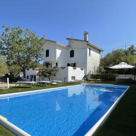 Il Giardino degli Ulivi, hotel a Citta' Sant'Angelo