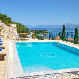 Villa Spiros Imerolia Kassiopi, hotel in Kassiopi
