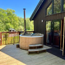 Fern Lodge – hotel w mieście Dalavich