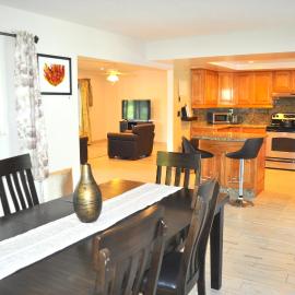 Bike to the beach, walk to restaurants, heated pool, secluded, hotel in Fort Lauderdale