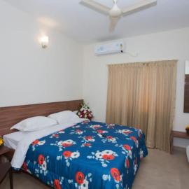 HOTEL VIJAYA LAKSHMI RESIDENCY - YESHWANTHPUR, hotel em Bangalore