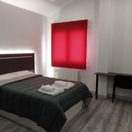 HOTEL Alojamientos Aviche 6, hotel en Santander