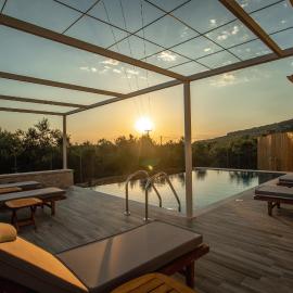 Nora's Villa, hotel u gradu Riglia