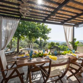 Saint Minas Suite Home