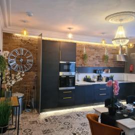 Albert Rd Aparthotel, hotel a Colne
