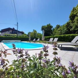 Guesthouse Pri Mihelovih, Hotel in Sežana