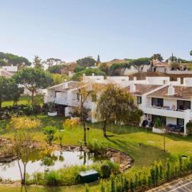 Scarlet's Place - 1 bed Victory Village Quinta Do Lago - beach, nature, lakes