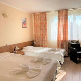 Family Hotel Central
