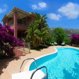 Stamoulis Villas, hotel in Agia Effimia