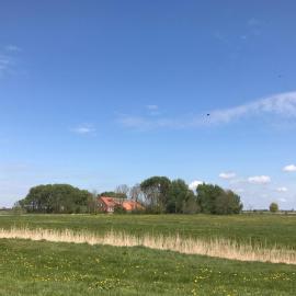 Ferienhof Spiegelhaus, hotel v mestu Krummhörn