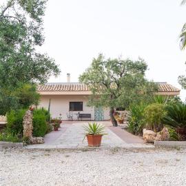 Villa Gialì