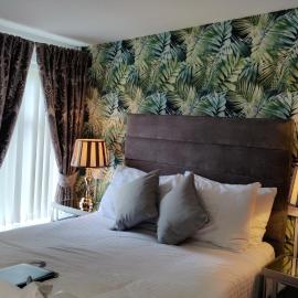 Number 43, hotel in Derry Londonderry