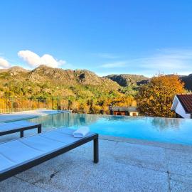 Casa Fraga do Suadouro – hotel w mieście Campo do Gerês
