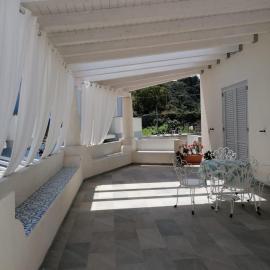 Villa Portinente, hotel Lipariban