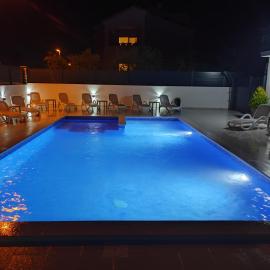 Viktor rooms and apartments