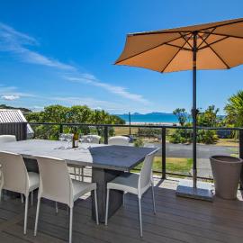 Harnifin - Langs Beach Holiday Home, hotel a Langs Beach