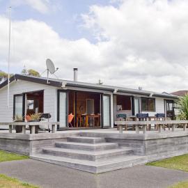 Pretty in Pauanui - Pauanui Holiday Home