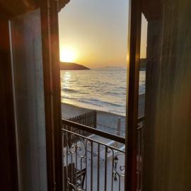 Volakas Beachfront Suites, ξενοδοχείο στο Ρέθυμνο Πόλη