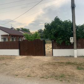 Houses by the sea, хотел в Ваду