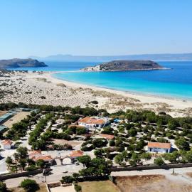 Simos Camping Elafonisos Tents & Bungalows, מלון באלפוניסוס