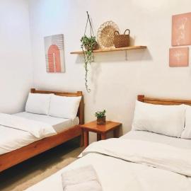 Nord House Laoag, khách sạn ở Laoag