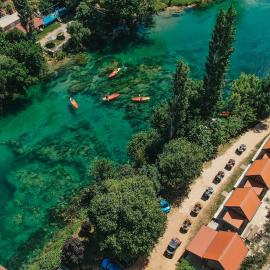River huts Zrmanja, hotell sihtkohas Obrovac