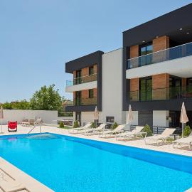 Viesnīca Georgiy Lux Apartments pilsētā Lastva