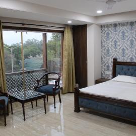 Suryavilas, Hotel in Ambāla