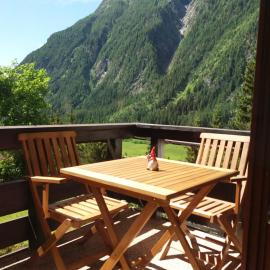 Apartments at Berghaus Glockner, hotel u gradu Hajligenblut