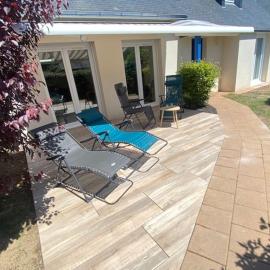 Maison charmante proches plages - 9 pers. - jardin, vélos, calme - Arzon, hôtel à Arzon