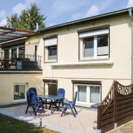 Nice Apartment In Alt Bukow Ot Teschow