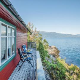 Holiday Home Balestrand Stokkebø Ii, hotel v destinaci Balestrand